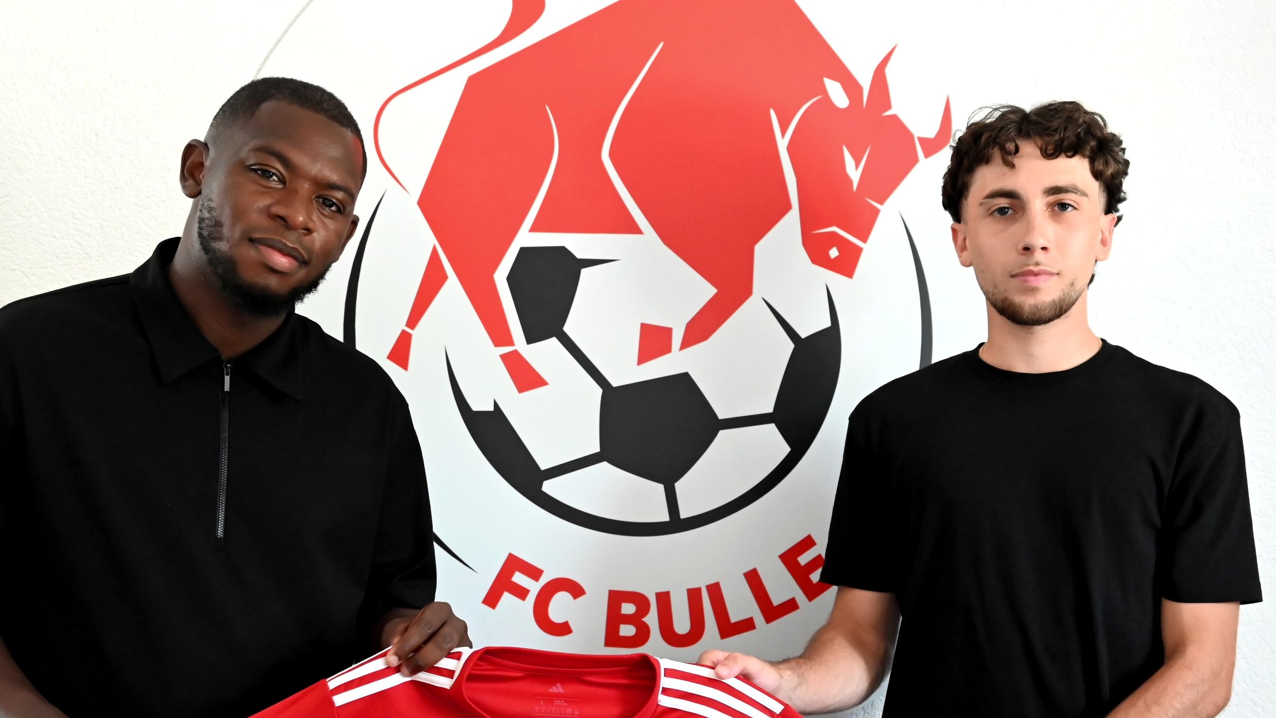 Manssour Thiam et Elisio Antunes, signature au FC Bulle